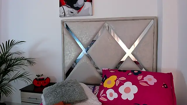 abby jones2 online show from February 25, 3:18 am