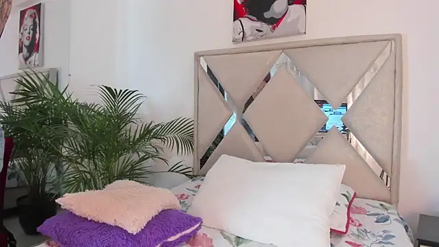 abby jones2 online show from March 28, 3:18 am