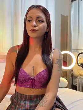 TayllorSweet  online show from May 16, 1:26 am