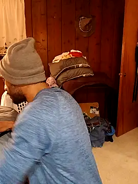 BEBE5757 online show from November 8, 9:57 am