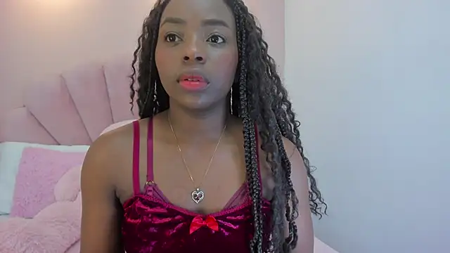 Melanyy Ebonny online show from October 31, 3:25 am