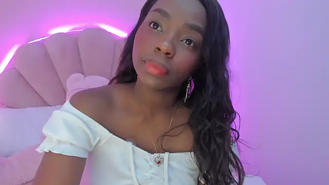 Melanyy Ebonny online show from September 18, 3:42 am