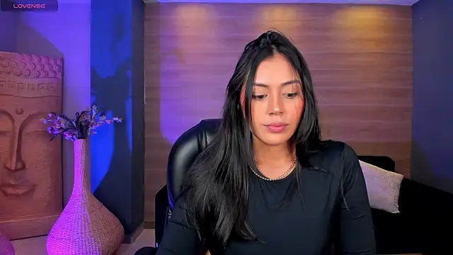 AmbarJames  online show from November 24, 2:39 pm