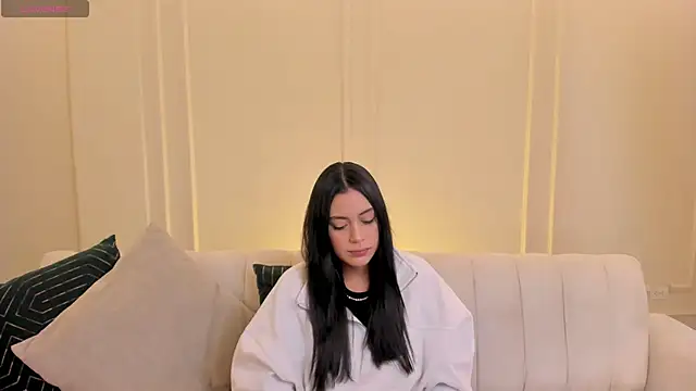 AmbarJames  online show from February 1, 11:08 am