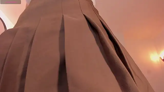 AmbarJames  online show from March 13, 12:10 pm