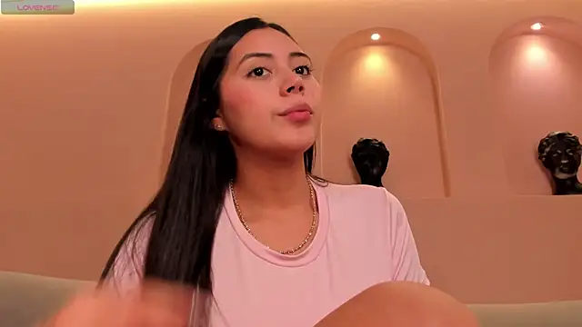 AmbarJames  online show from April 23, 12:29 pm