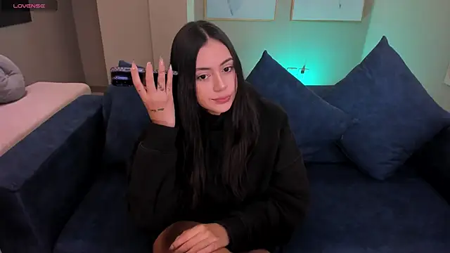 AmbarJames  online show from February 8, 11:52 am