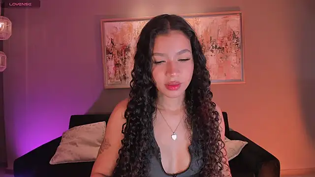 SophieHouston  online show from September 15, 12:11 am