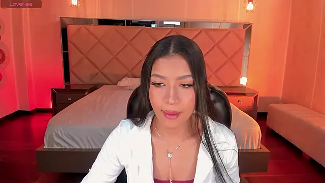 SophieHouston  online show from March 3, 4:08 am