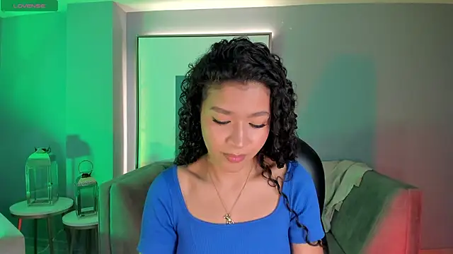 SophieHouston  online show from October 16, 3:26 am