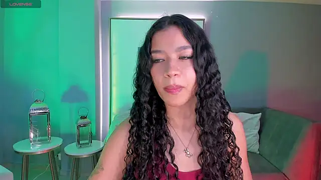 SophieHouston  online show from October 14, 4:35 am