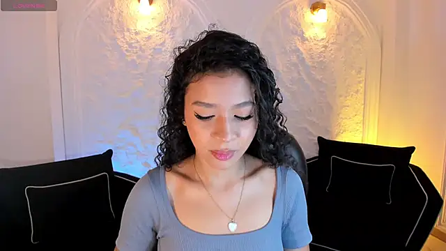 SophieHouston  online show from September 25, 2:50 am