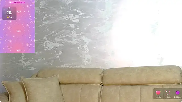 KaylaLewys online show from March 25, 6:29 pm