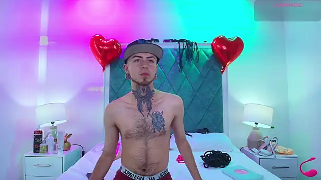 Snapshot of Asha_zuri_and_adam chatting on September 26, 12:34 pm Asha zuri and adam online show from September 26, 12:34 pm