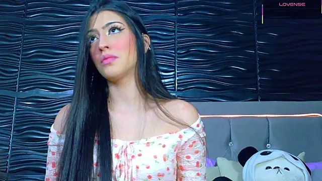 Snapshot of Ambar_Bull chatting on November 5, 12:30 pm Ambar Bull online show from November 5, 12:30 pm