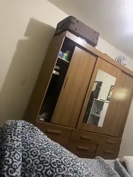 PIROCAGG21 online show from April 4, 1:56 am