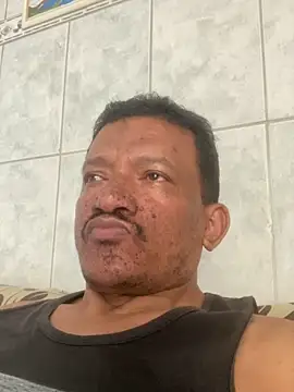 Snapshot of PIROCAGG21 chatting on September 18, 10:40 am PIROCAGG21 online show from September 18, 10:40 am