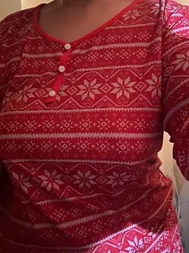 Snapshot of moan4mona chatting on November 28, 1:06 am moan4mona online show from November 28, 1:06 am