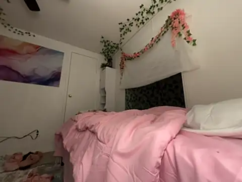 moan4mona online show from April 4, 2:07 am