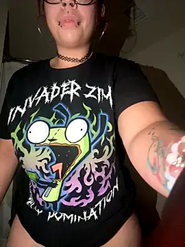 Snapshot of moan4mona chatting on November 14, 12:58 am moan4mona online show from November 14, 12:58 am