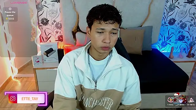 Ette tay online show from November 26, 3:28 am