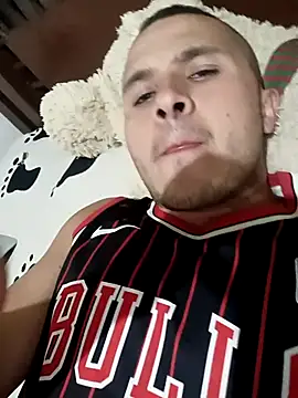 santiii   12 online show from November 28, 12:55 am