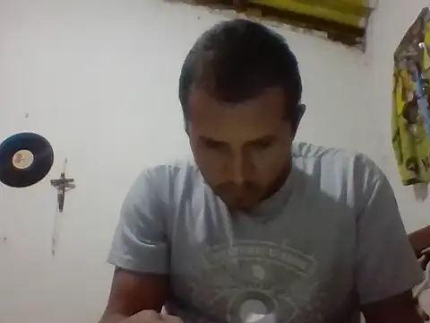 santiii   12 online show from January 14, 4:38 am