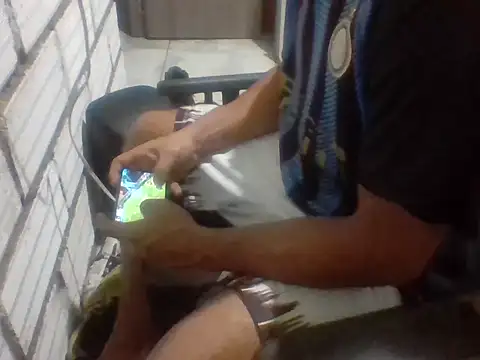 santiii   12 online show from December 19, 11:18 pm