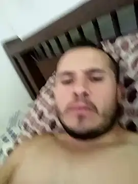 santiii   12 online show from December 18, 5:06 pm