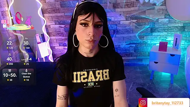 boyfox tay online show from November 15, 5:00 am