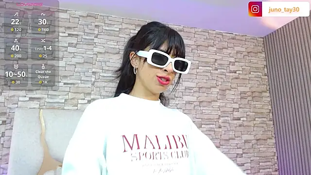 Snapshot of juno_tay chatting on October 30, 12:03 pm juno tay online show from October 30, 12:03 pm