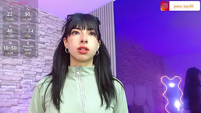 Snapshot of juno_tay chatting on October 4, 11:34 am juno tay online show from October 4, 11:34 am