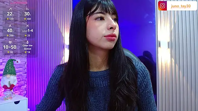 Snapshot of juno_tay chatting on December 2, 11:45 am juno tay online show from December 2, 11:45 am