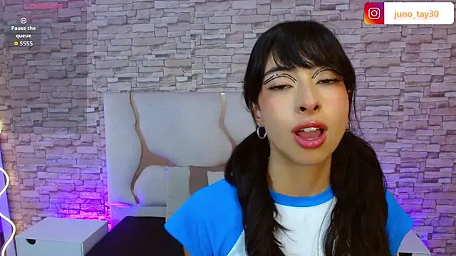 Snapshot of juno_tay chatting on October 20, 11:44 am juno tay online show from October 20, 11:44 am