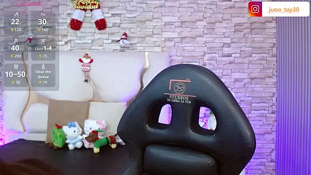 Snapshot of juno_tay chatting on November 30, 11:44 am juno tay online show from November 30, 11:44 am