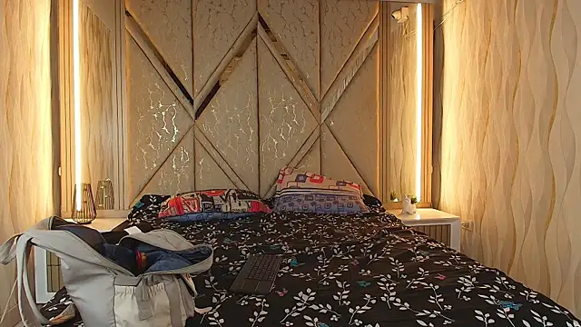 Hotcouple 222 online show from April 15, 1:37 pm