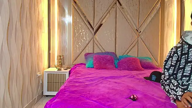 Hotcouple 222 online show from November 15, 7:34 am