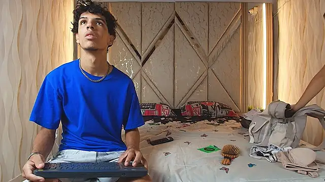 Hotcouple 222 online show from April 10, 1:29 pm