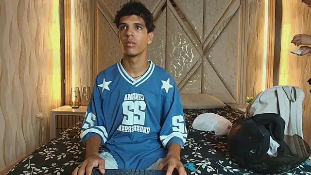 Hotcouple 222 online show from February 8, 7:28 am