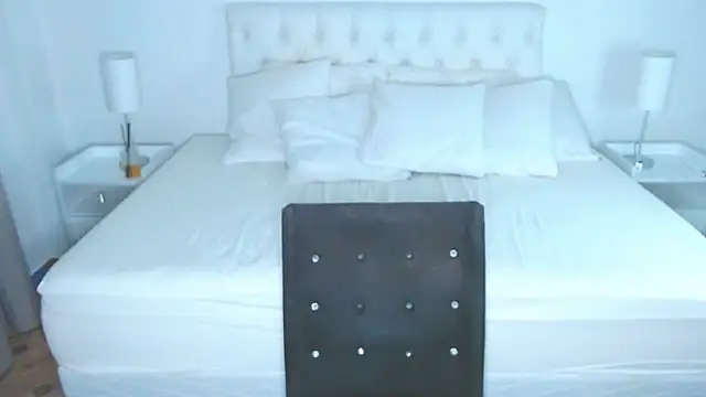 mr hunterx online show from July 2, 3:23 am
