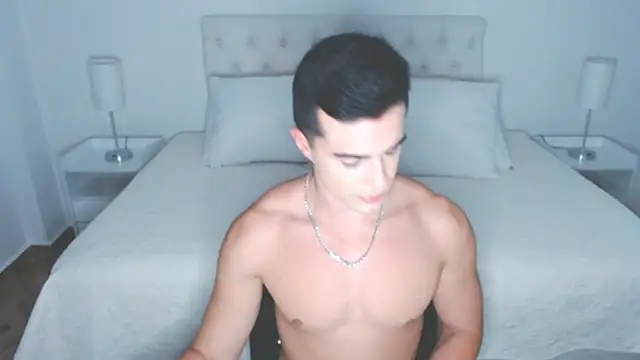 mr hunterx online show from March 17, 4:04 am