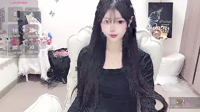 -EEBABY online show from February 11, 12:10 am