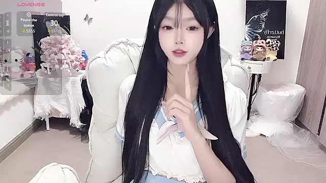 -EEBABY online show from February 10, 12:42 am