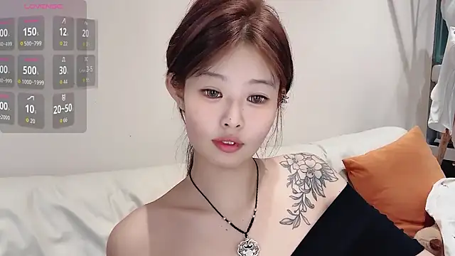 A-Sweet-168-M online show from October 12, 2:40 pm