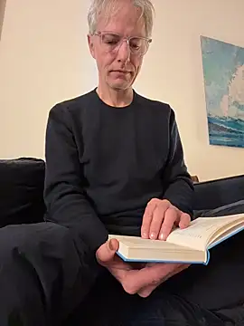 SexyLeon8 online show from January 17, 6:39 am