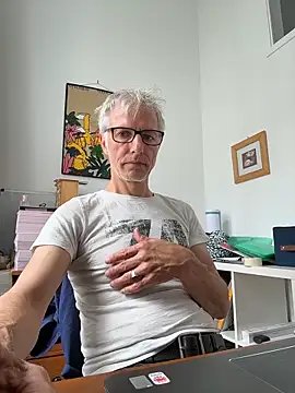 SexyLeon8 online show from June 9, 1:56 pm