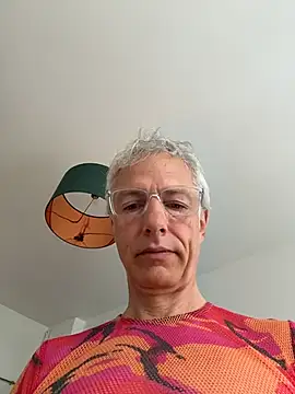 SexyLeon8 online show from July 5, 5:14 am
