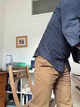 SexyLeon8 online show from March 12, 1:26 pm