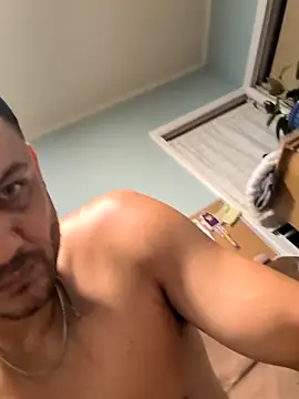 Snapshot of beastontop10 chatting on March 30, 4:47 am beastontop10 online show from March 30, 4:47 am