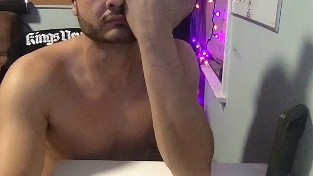 Snapshot of beastontop10 chatting on November 30, 3:29 am beastontop10 online show from November 30, 3:29 am